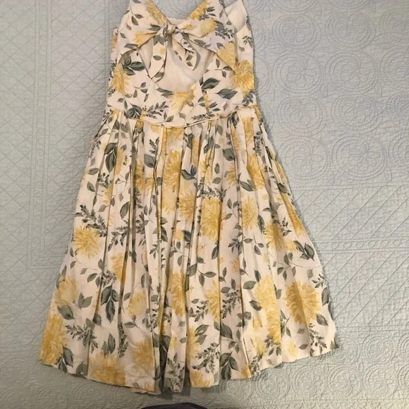 a line midi white dress White Embroidered Lace A Line Midi Dress